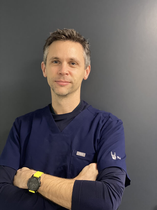 Renaud-Jossier Dr Renaud Jossier